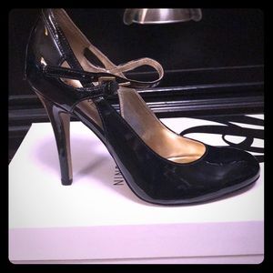 Nine West 6.5 Mary Janes